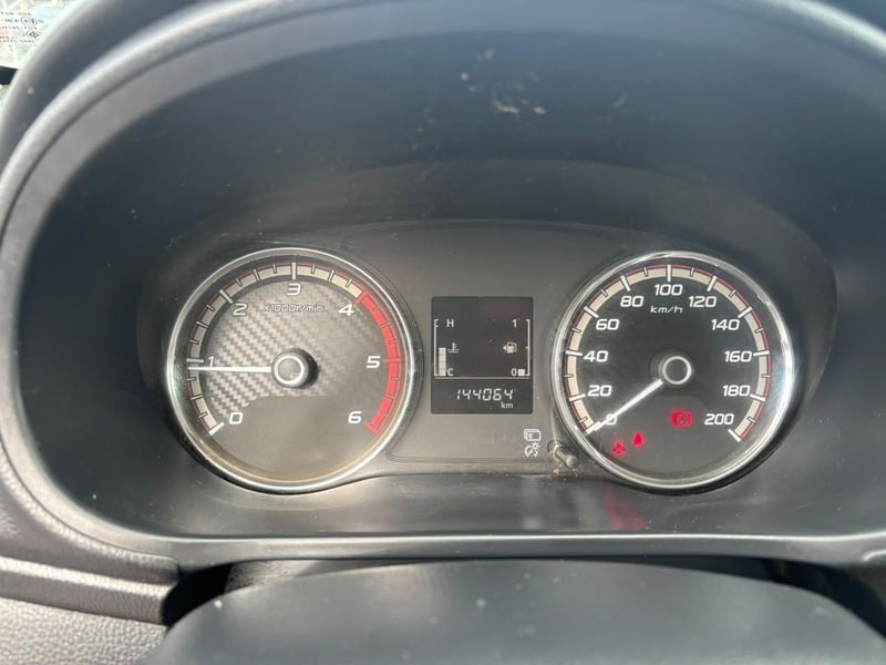 Mitsubishi L200 KATANA CRT 4X4 2023 - Imagen 17 de 17