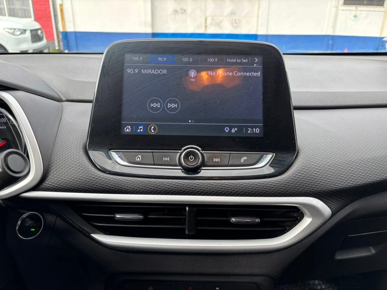 Chevrolet TRACKER 2023 - Imagen 14 de 16