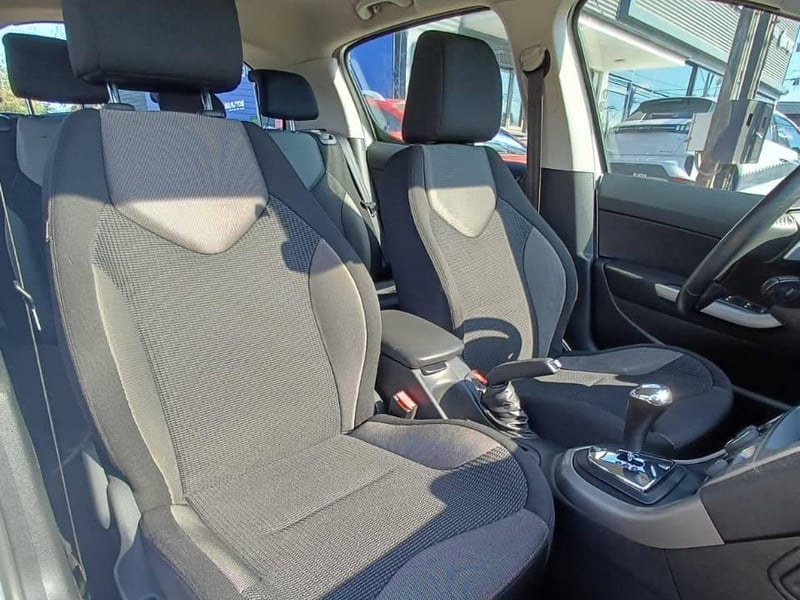Peugeot 308 ACTIVE E HDI 1.6 2014 - Imagen 11 de 12