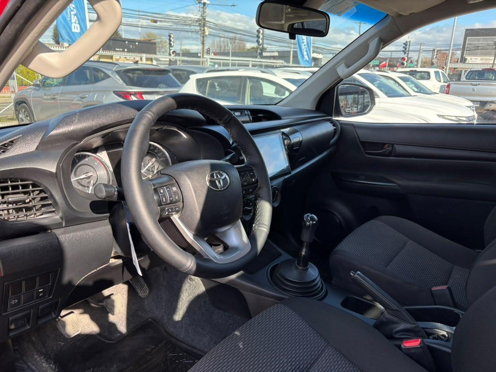 Toyota HILUX D CAB 2021 - Imagen 11 de 15