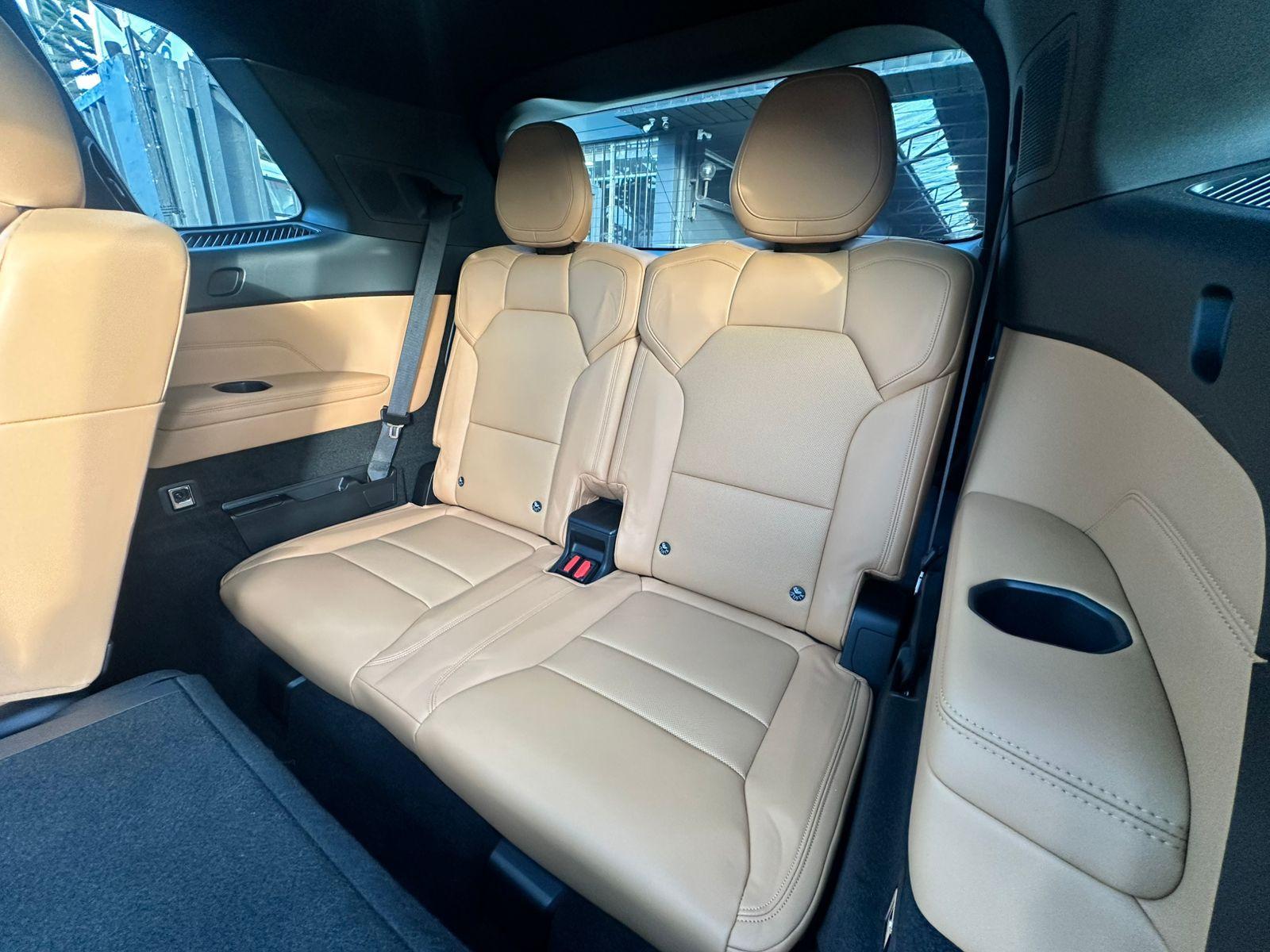 Lynk & Co 09 4X4 2025 - Imagen 18 de 20