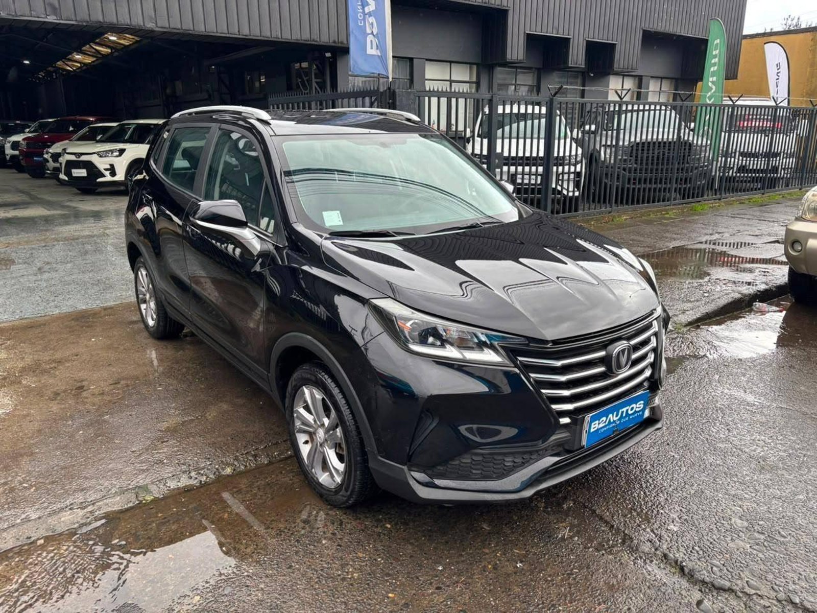 Changan CS15 PLUS 2023 - Foto 2 de 17