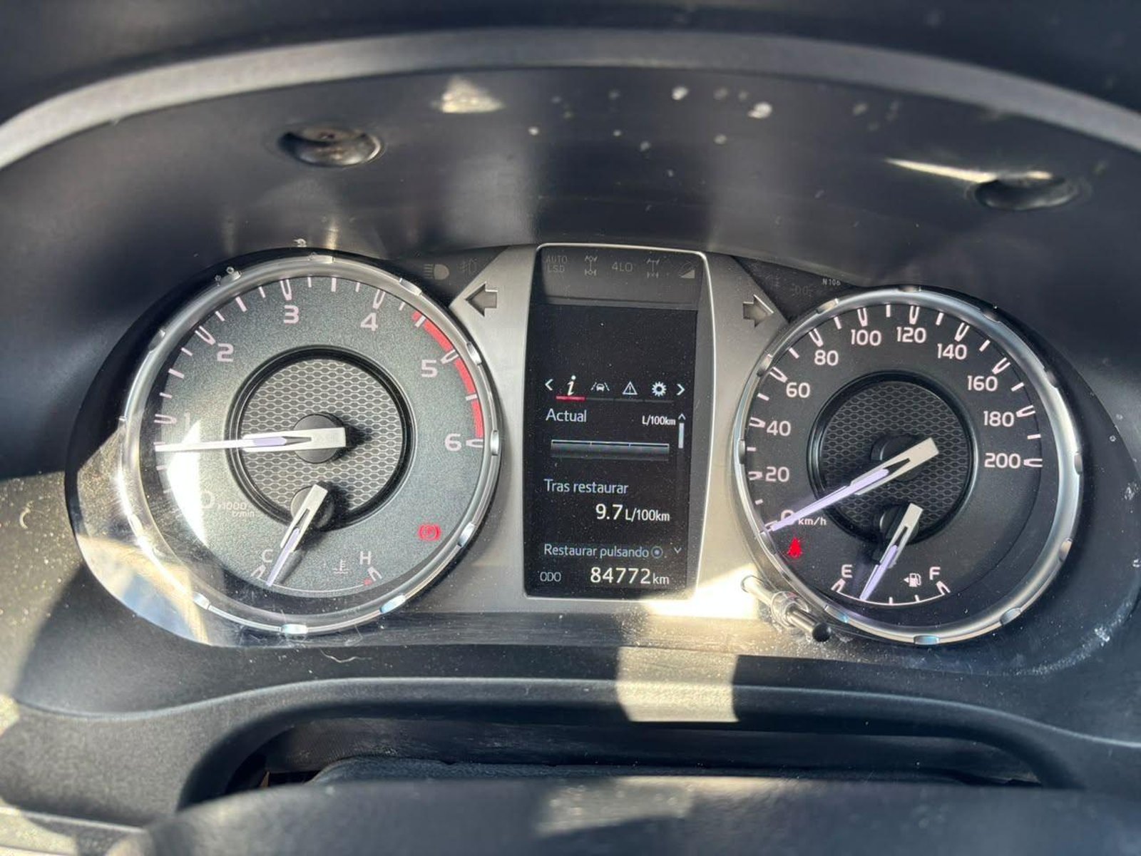 Toyota HILUX D CAB 2021 - Imagen 14 de 15