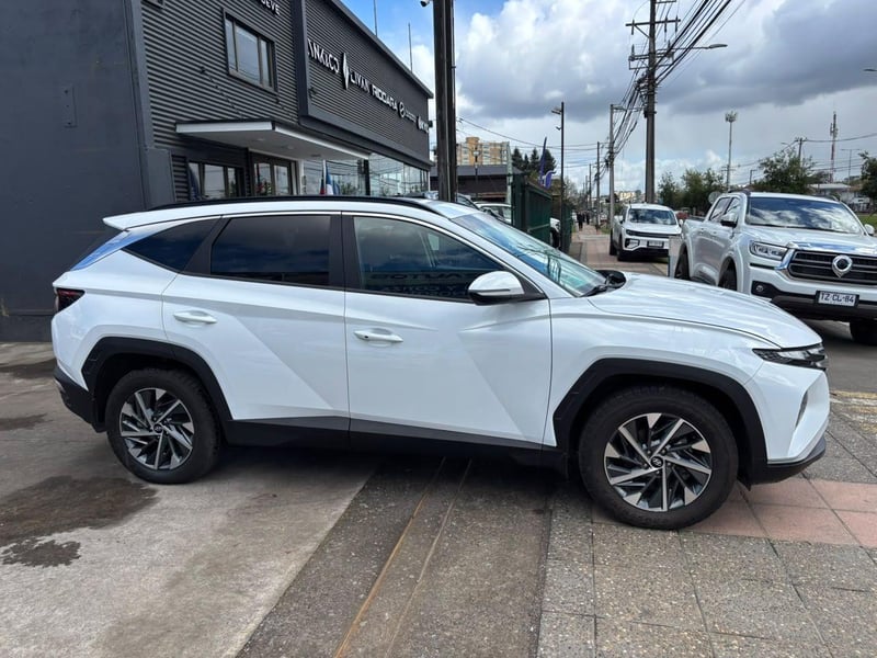 Hyundai TUCSON 2025 - Imagen 3 de 16