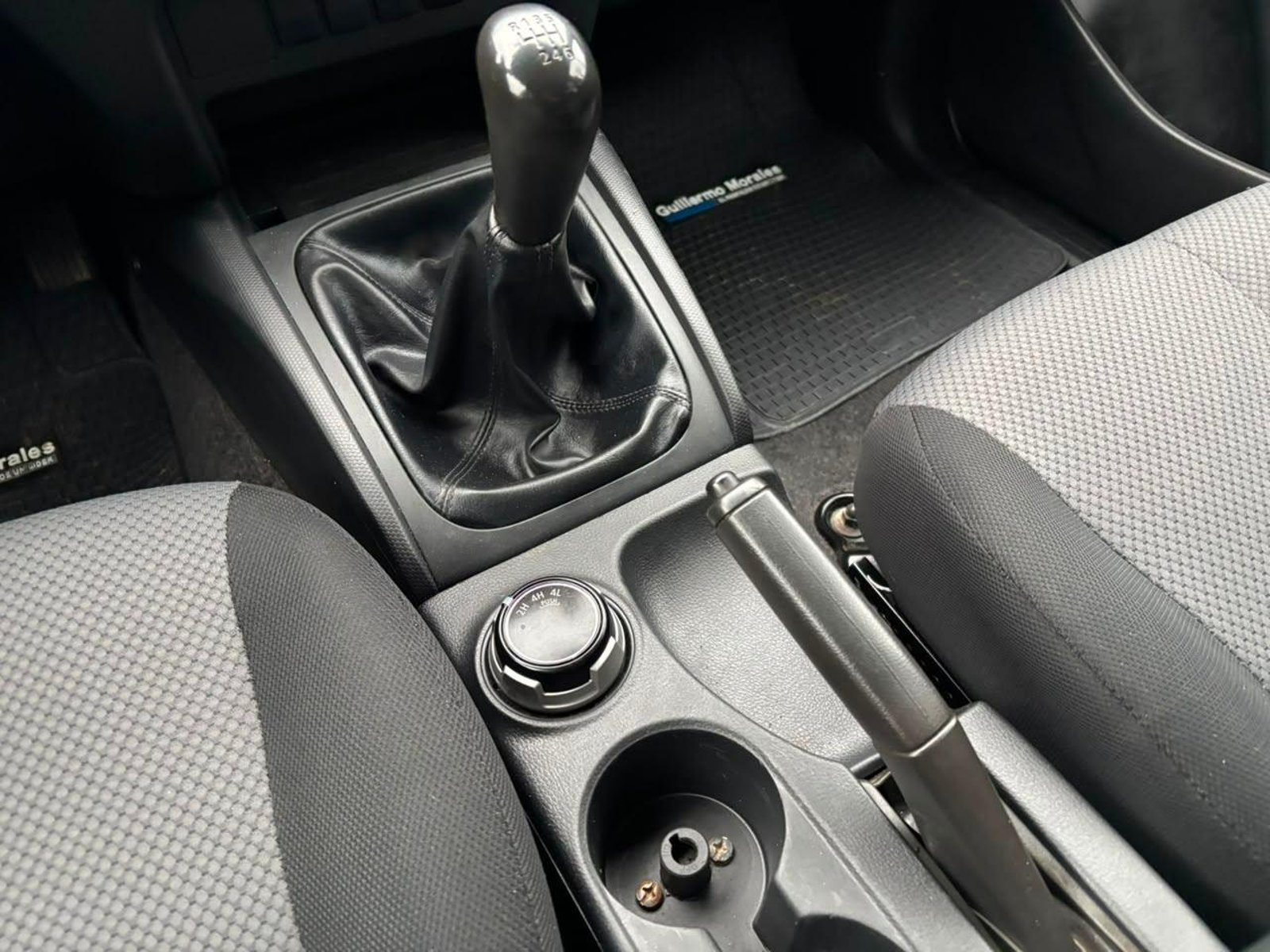 Mitsubishi L200 KATANA CRT 2022 - Imagen 14 de 16