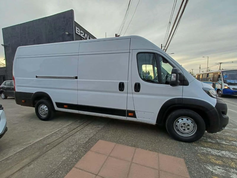 Peugeot BOXER L4H2 2024 - Imagen 3 de 11