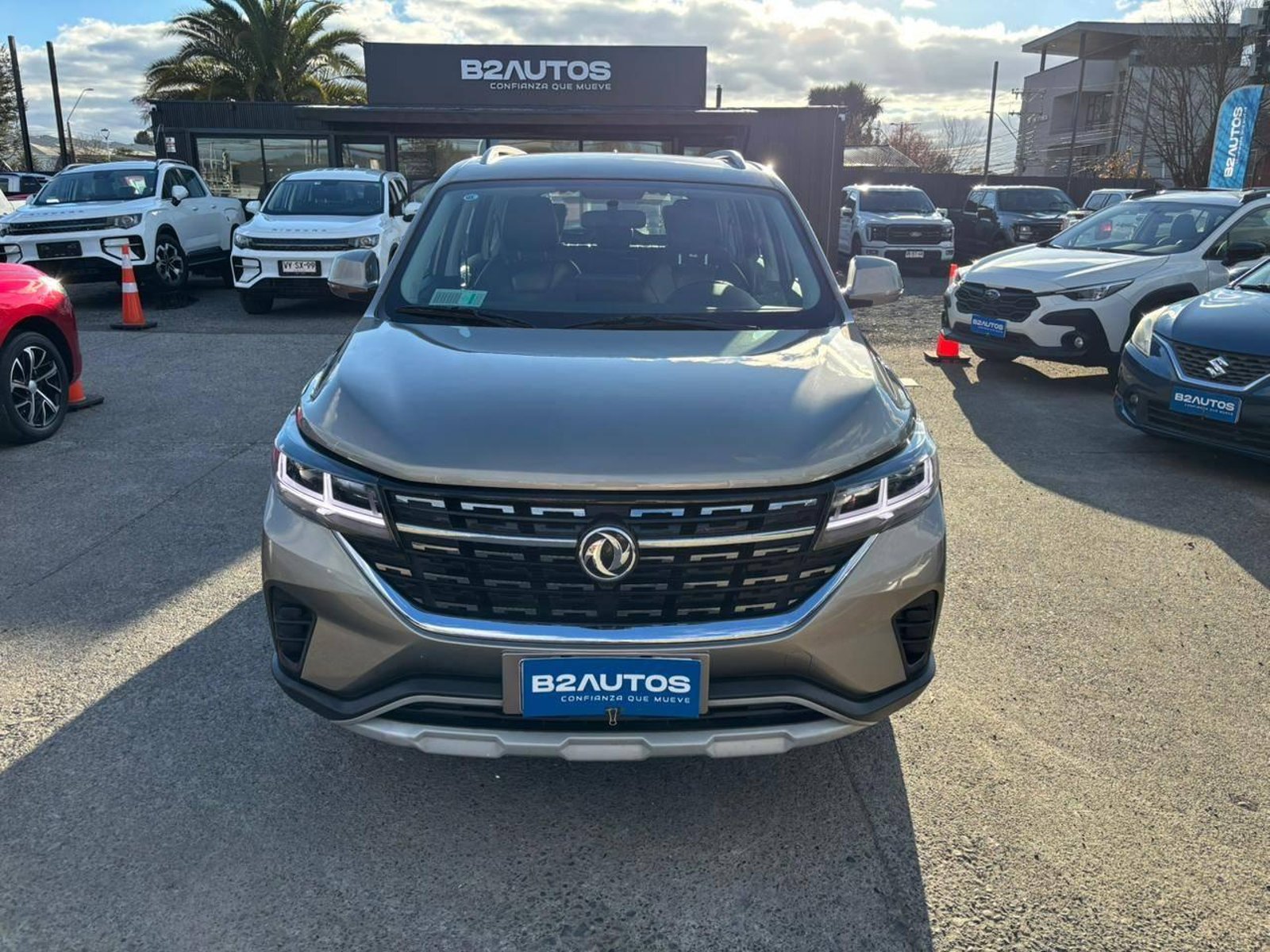 Dongfeng T5 LUXURY 2024 - Imagen 6 de 17