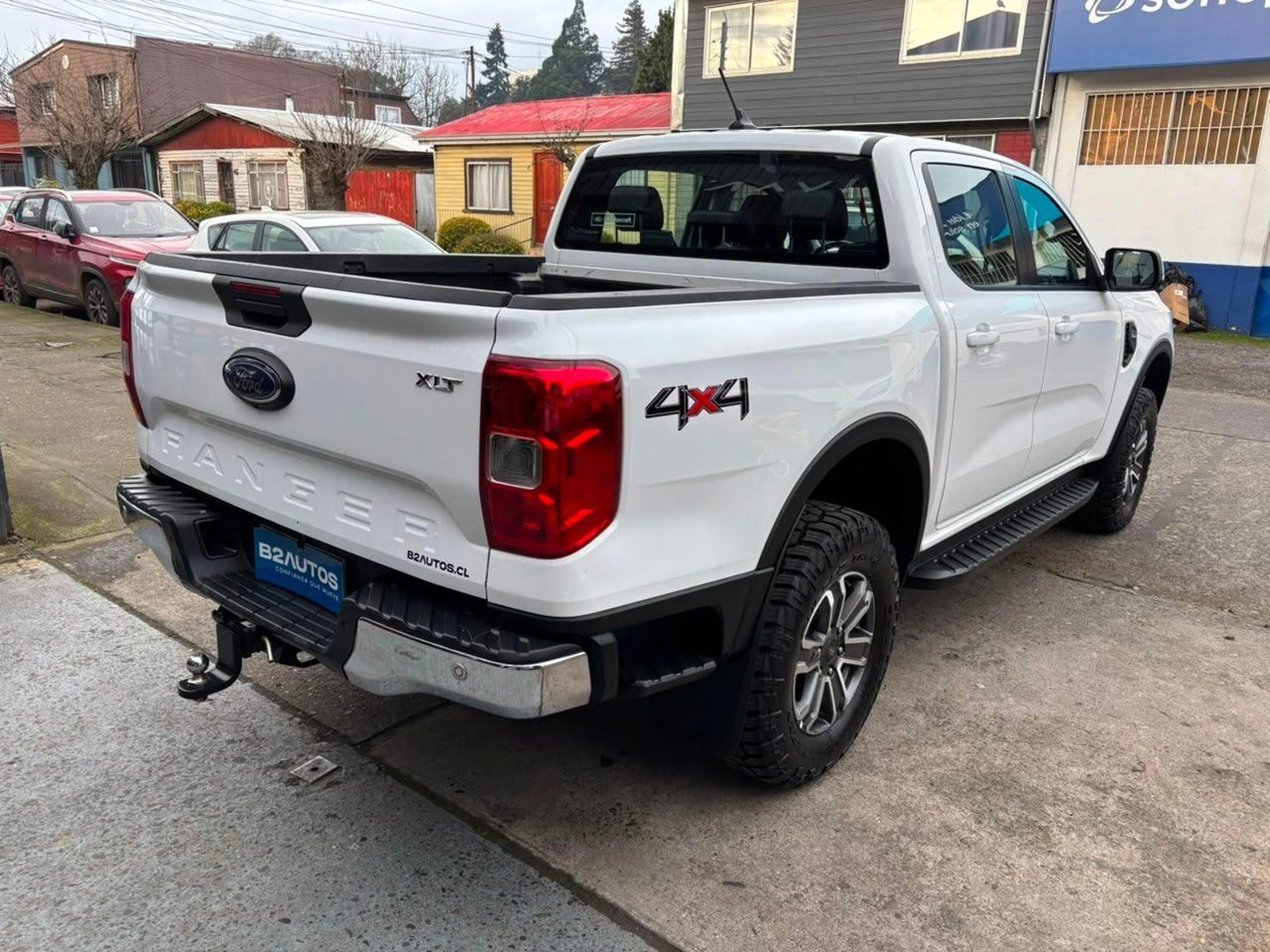 Ford RANGER XLT 4X4 2024 - Imagen 4 de 16