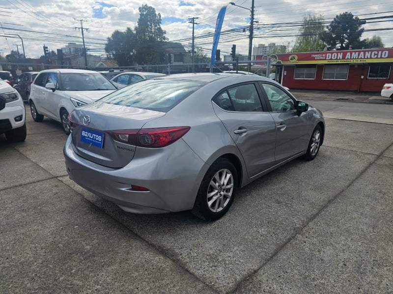 Mazda NEW 3 1.6 2016 - Imagen 8 de 16
