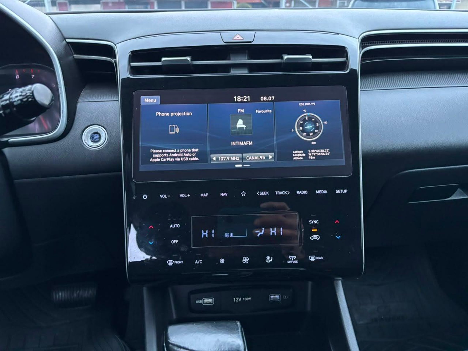 Hyundai TUCSON 2024 - Imagen 9 de 14