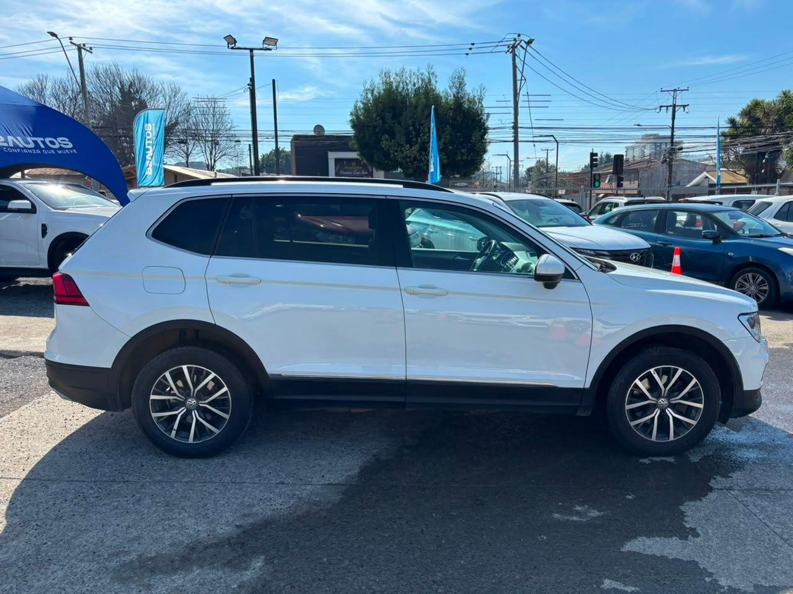 Volkswagen NEW TIGUAN 2019 - Imagen 6 de 15