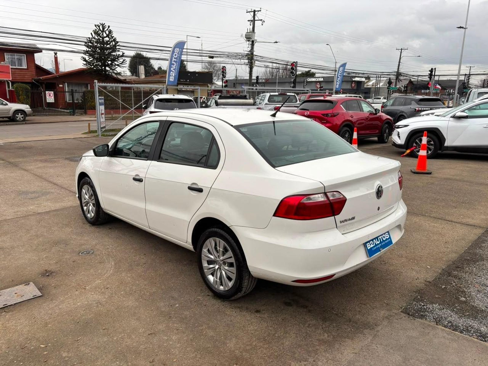 Volkswagen VOYAGE 2021 - Imagen 7 de 14