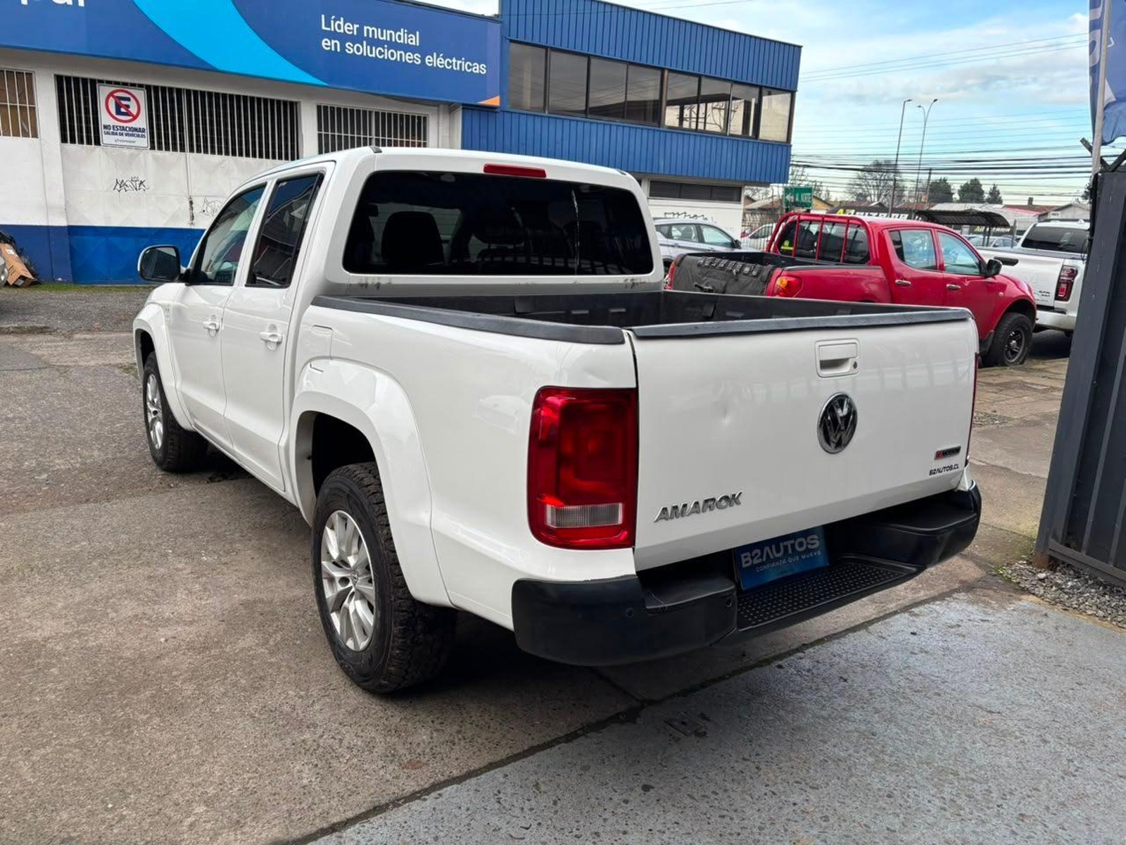 Volkswagen AMAROK TRENDLINE 2021 - Foto 3 de 14