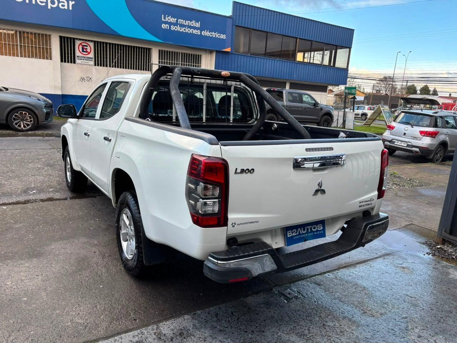 Mitsubishi L200 KATANA CR 2023 - Imagen 5 de 16