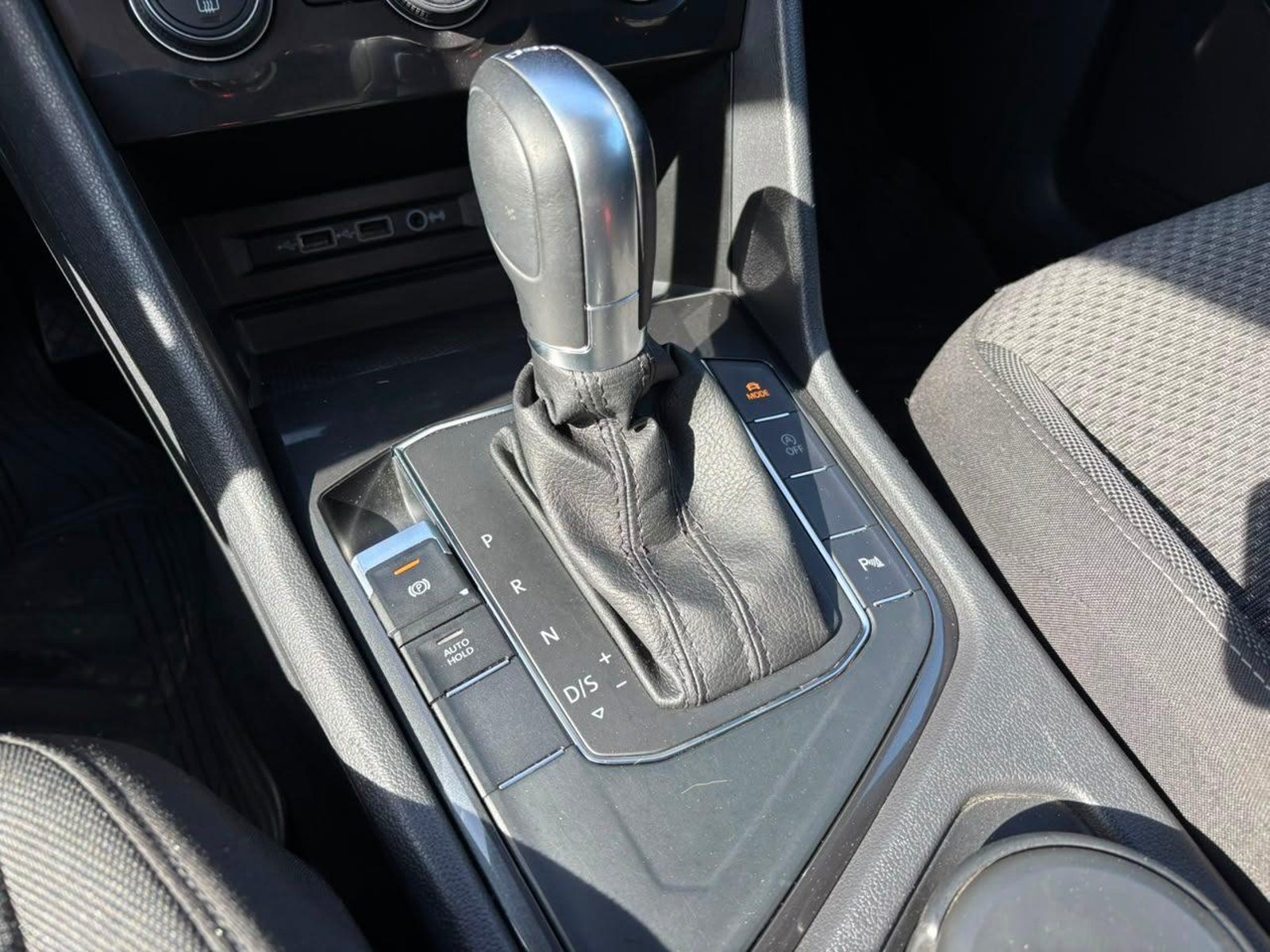 Volkswagen NEW TIGUAN 2019 - Imagen 15 de 15