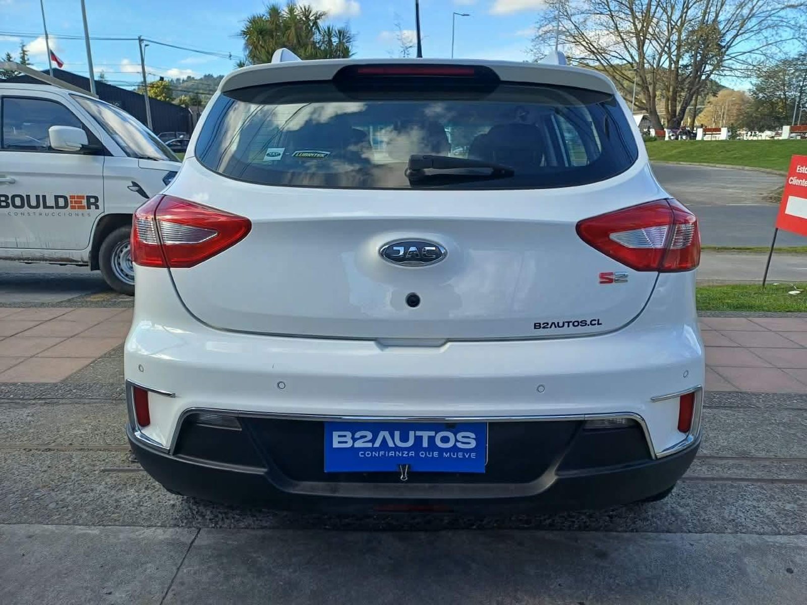 JAC S2 HB 2020 - Foto 4 de 11