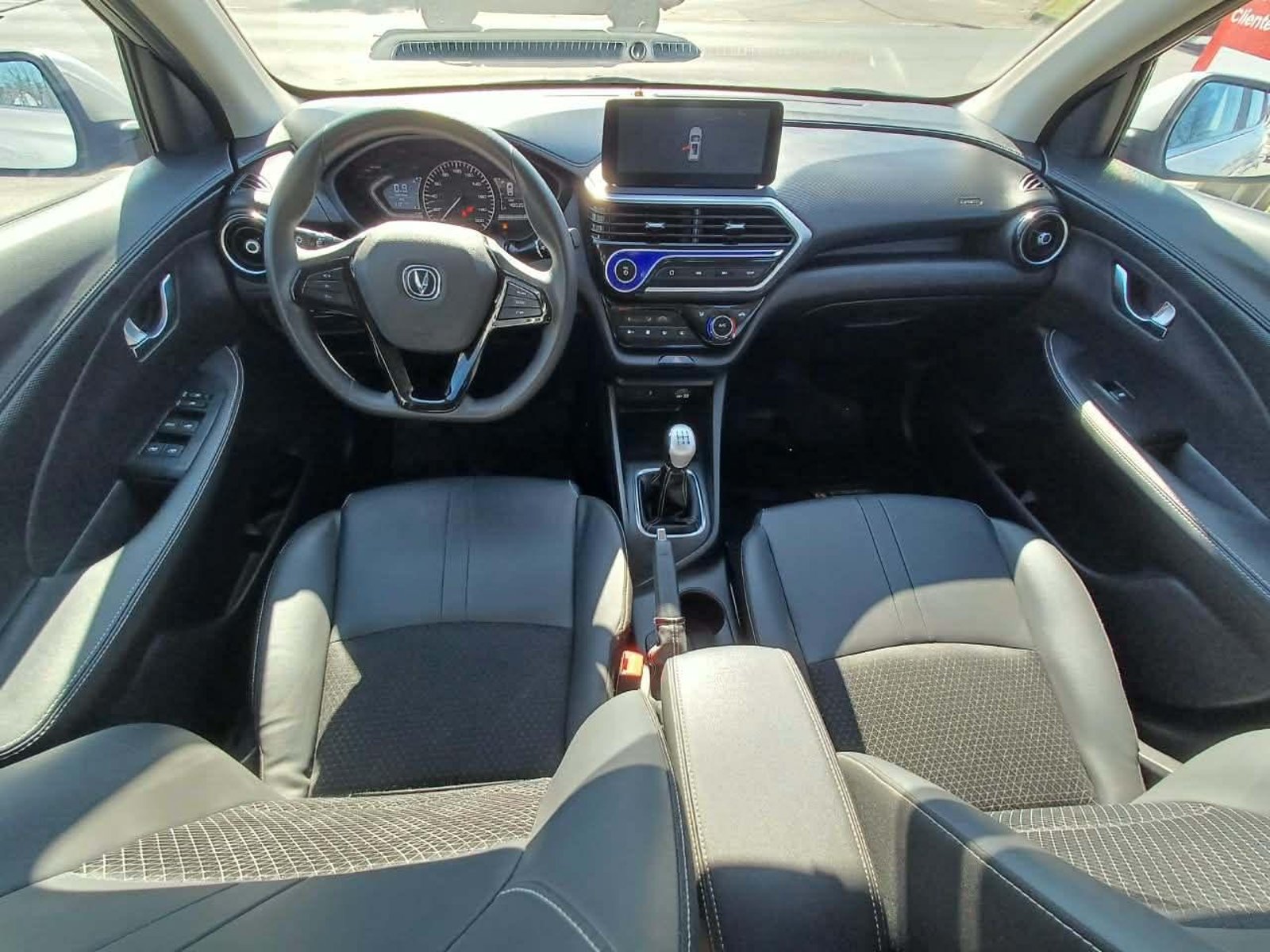 Changan ALSVIN 4X2 2024 - Imagen 9 de 10