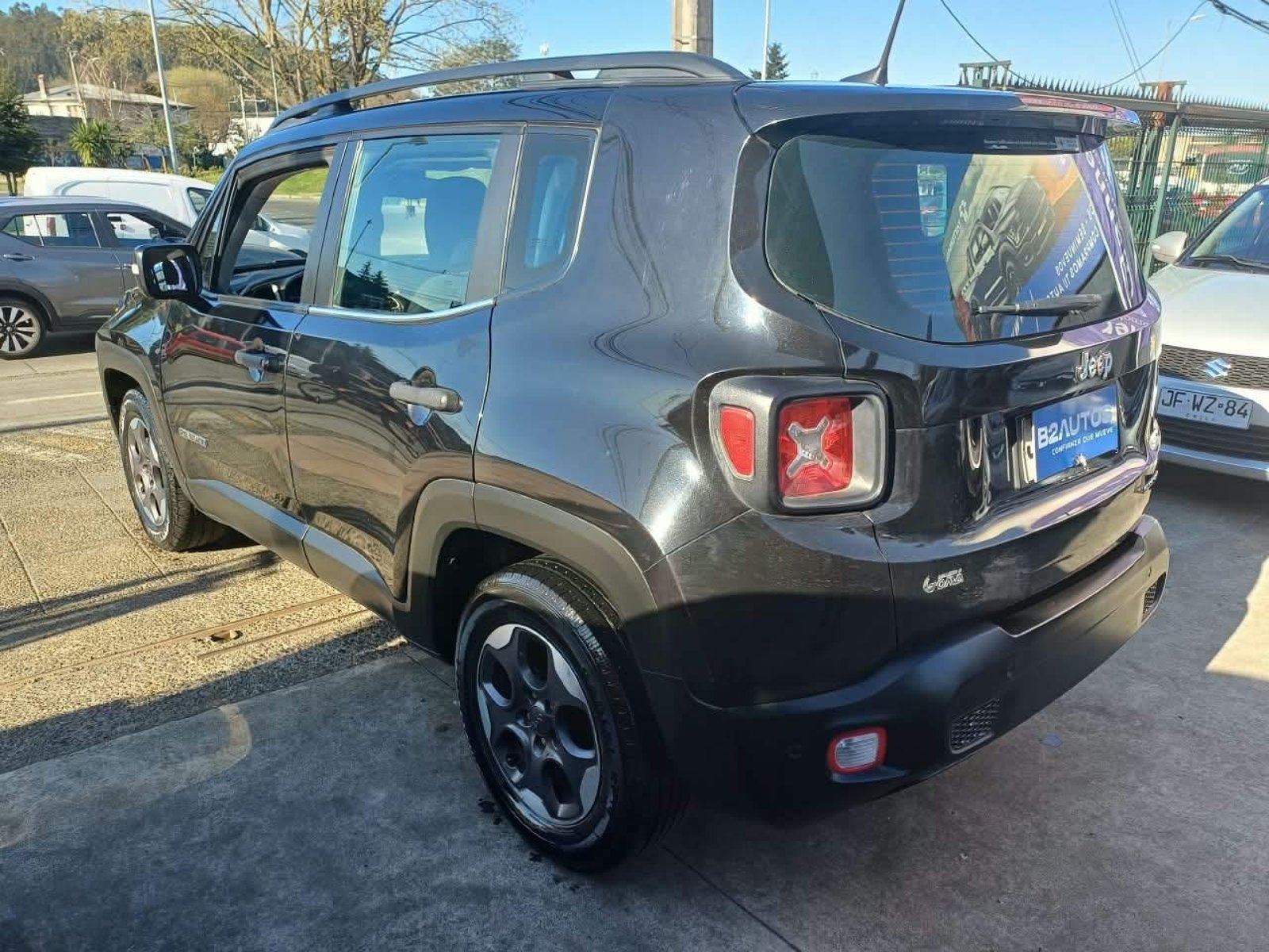 Jeep RENEGADE 2017 - Imagen 8 de 11