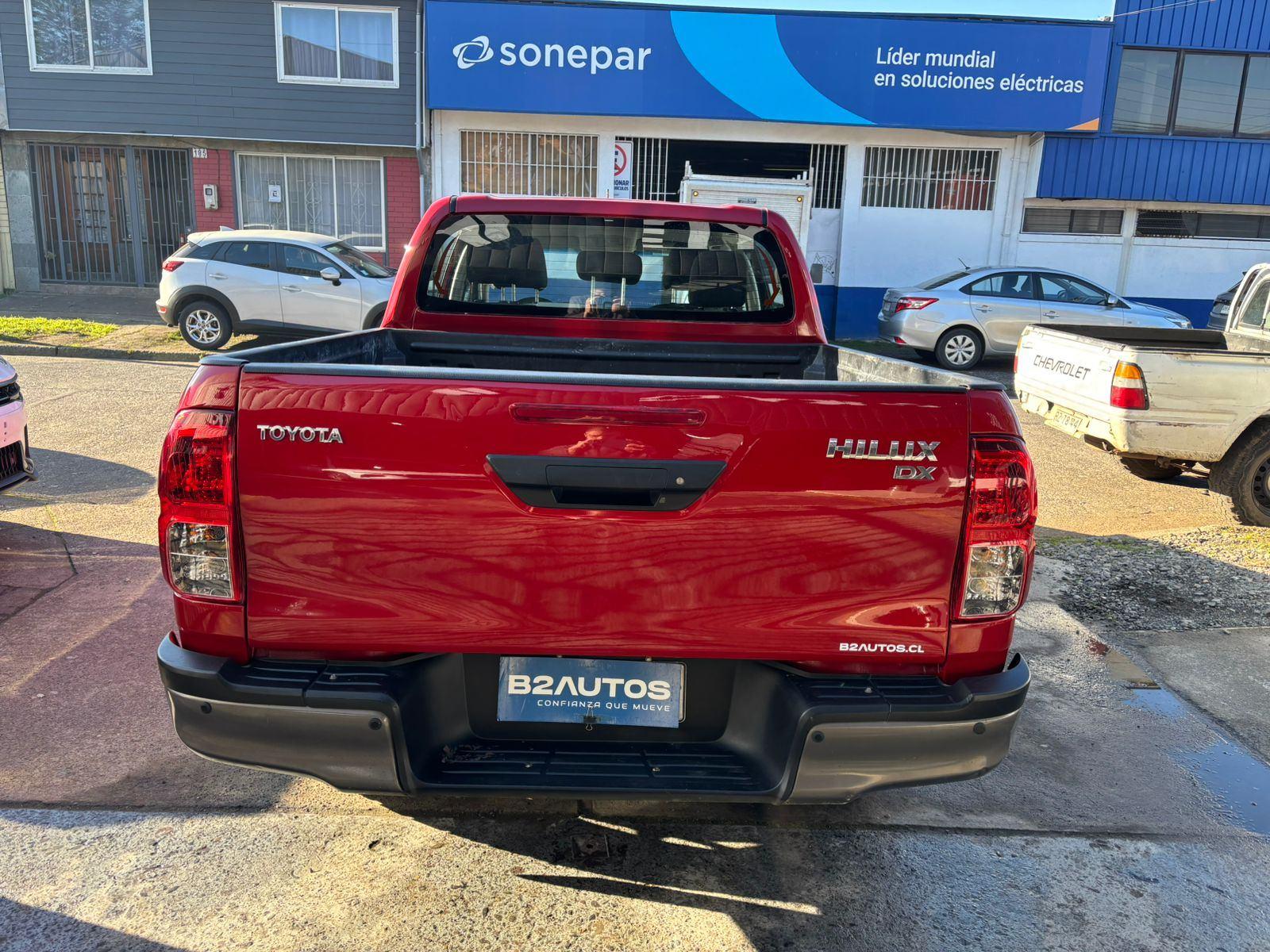 Toyota HILUX 2023 - Imagen 4 de 12