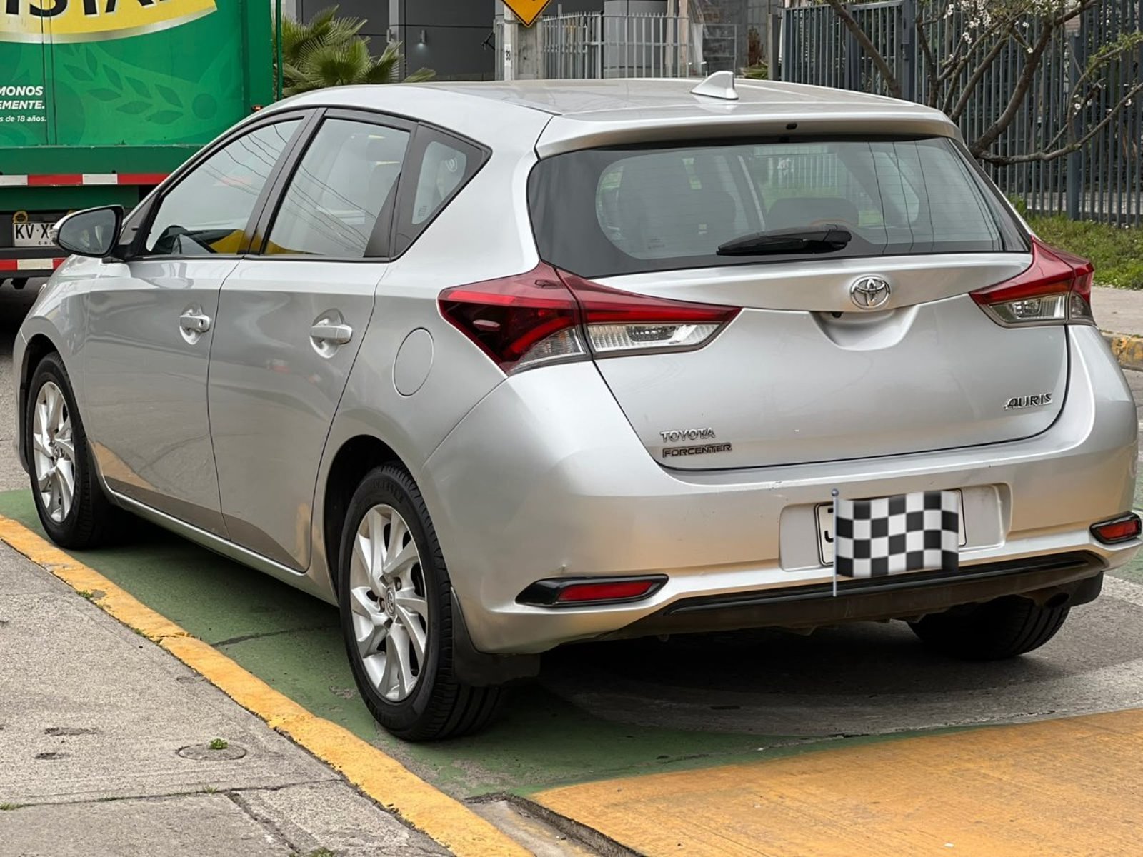 Toyota AURIS AUTIS 1.6 MECANICO 2017 - Imagen 6 de 10
