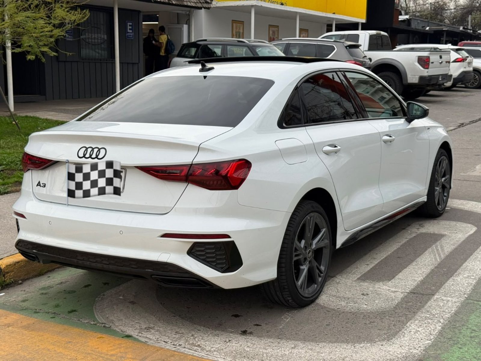 Audi A3 A3 SEDAN 35 TFSI 1.4 AUT S-LINE 2024 - Imagen 5 de 10
