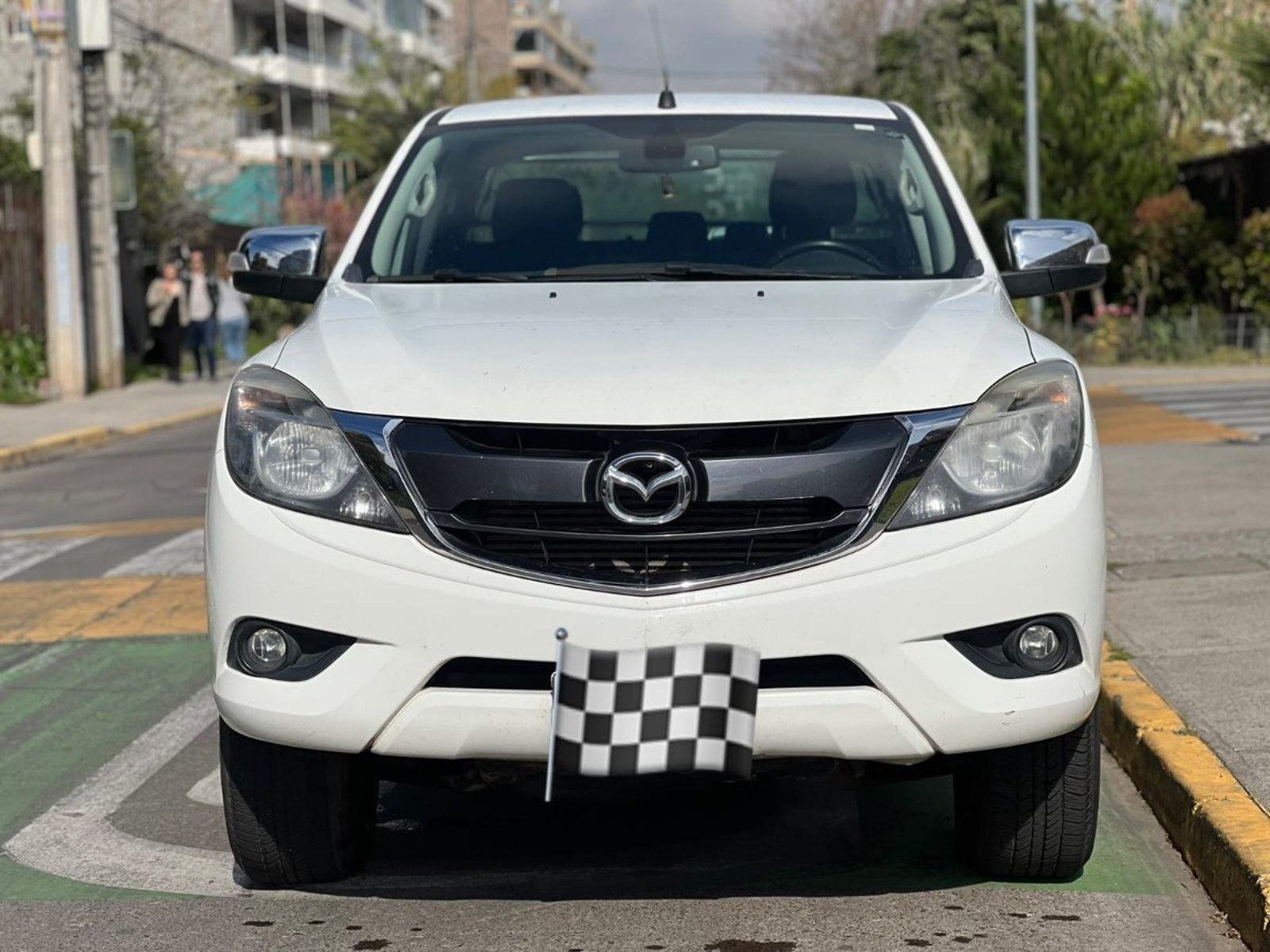 Mazda BT-50 Bt-50 3.2 SDX DOB. CAB. DIESEL 4X4 AT 4P 2018 - Foto 2 de 10
