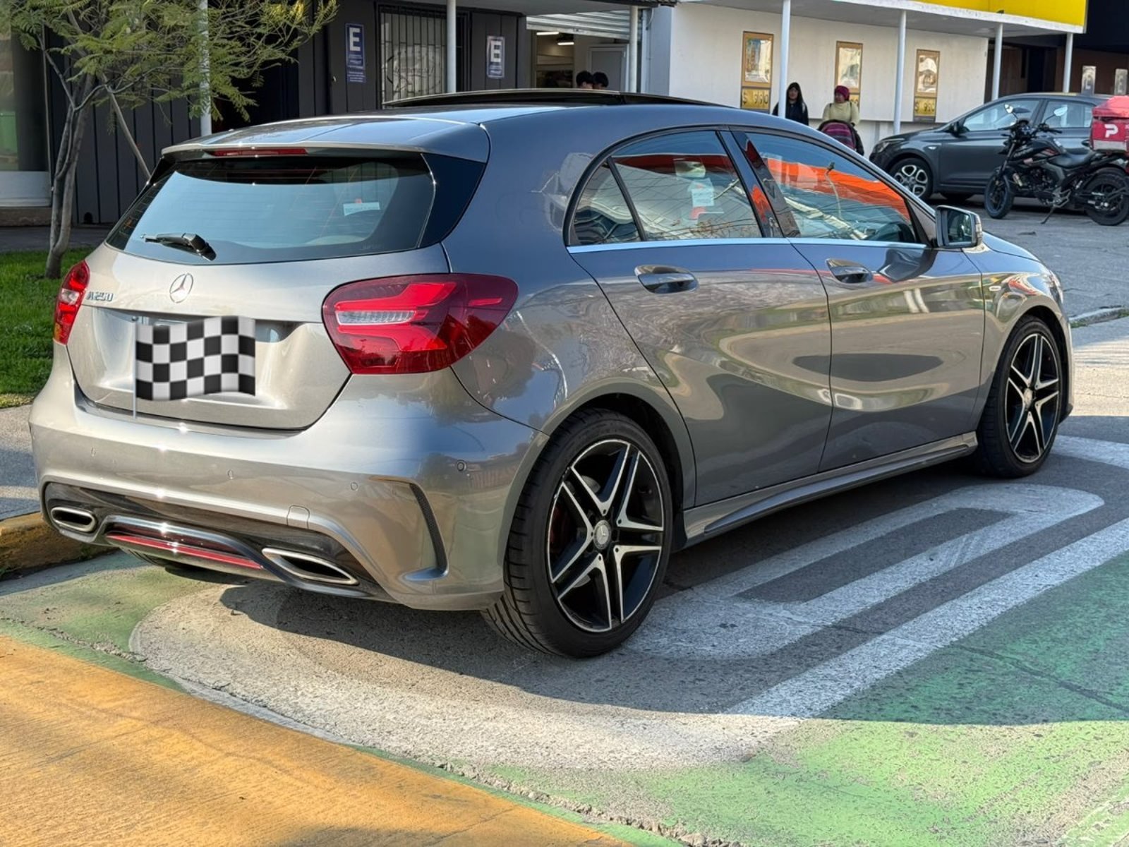 Mercedes-Benz A250 SPORT A250 AMG 2018 - Foto 5 de 10