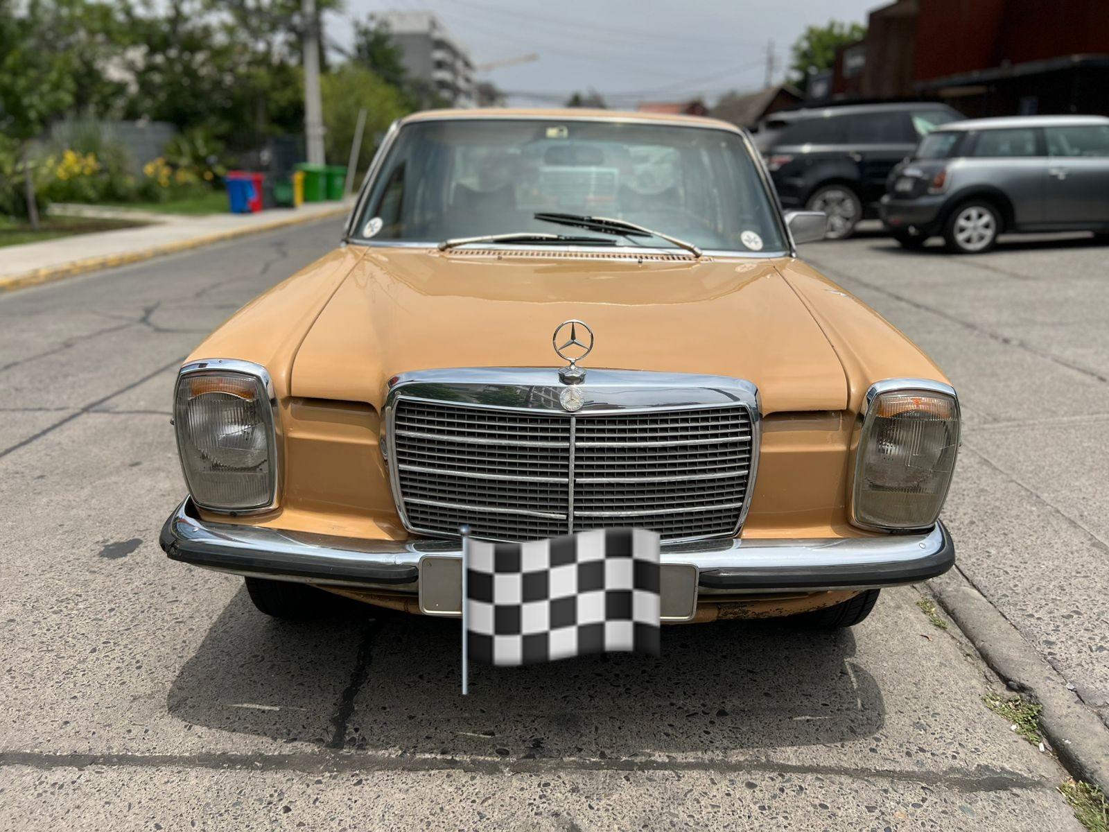 Mercedes-Benz 230 230 1976 - Imagen 3 de 10
