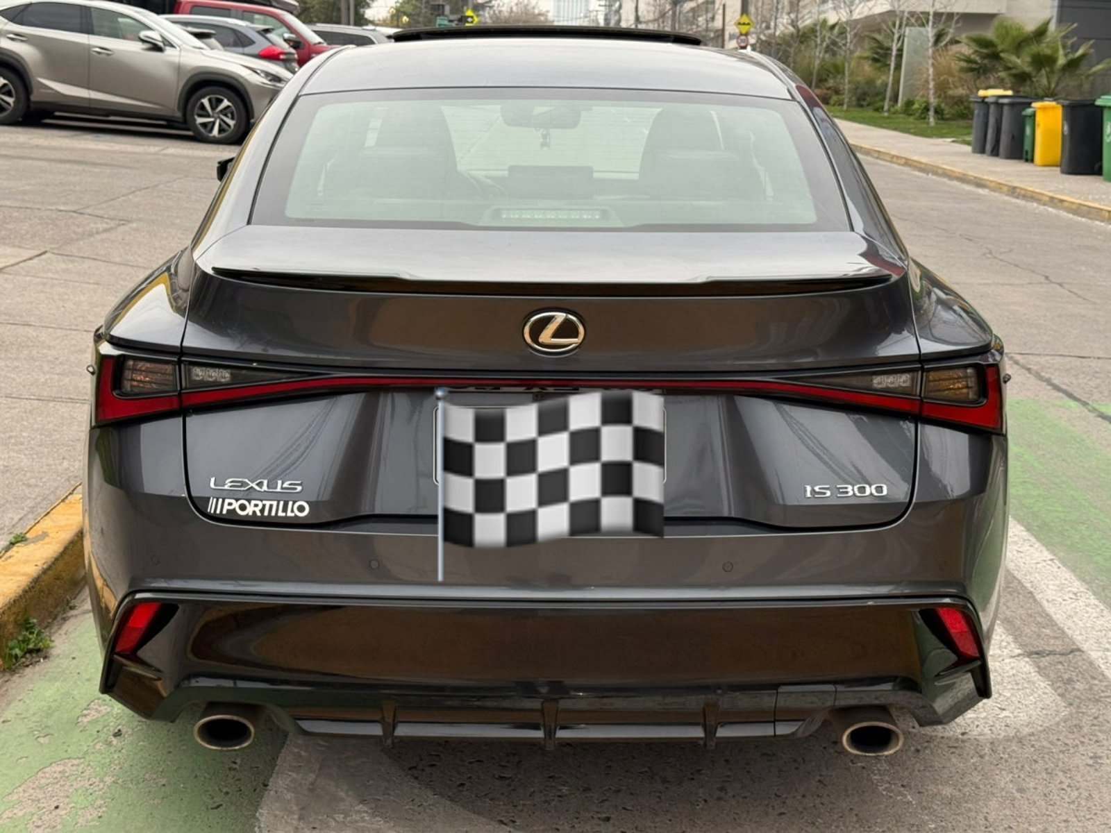 Lexus IS 300 IS 300 F-SPORT 2.0 2024 - Imagen 7 de 10