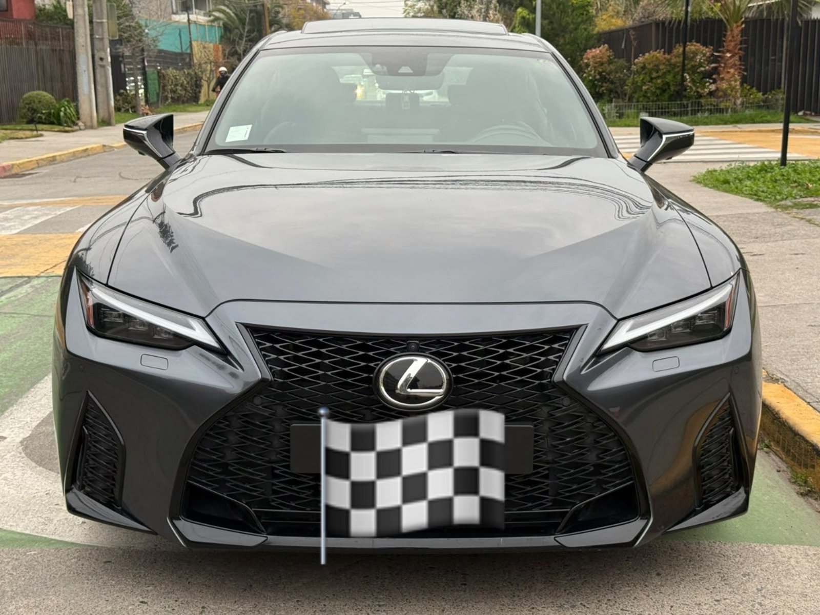 Lexus IS 300 IS 300 F-SPORT 2.0 2024 - Foto 2 de 10
