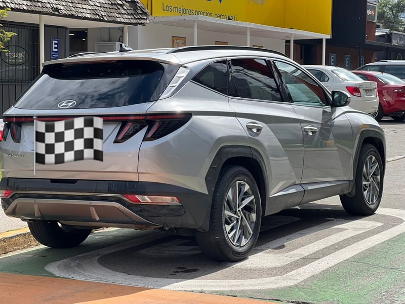 Hyundai TUCSON TUCSON NX4 2.0 AUT 2021 - Imagen 5 de 10