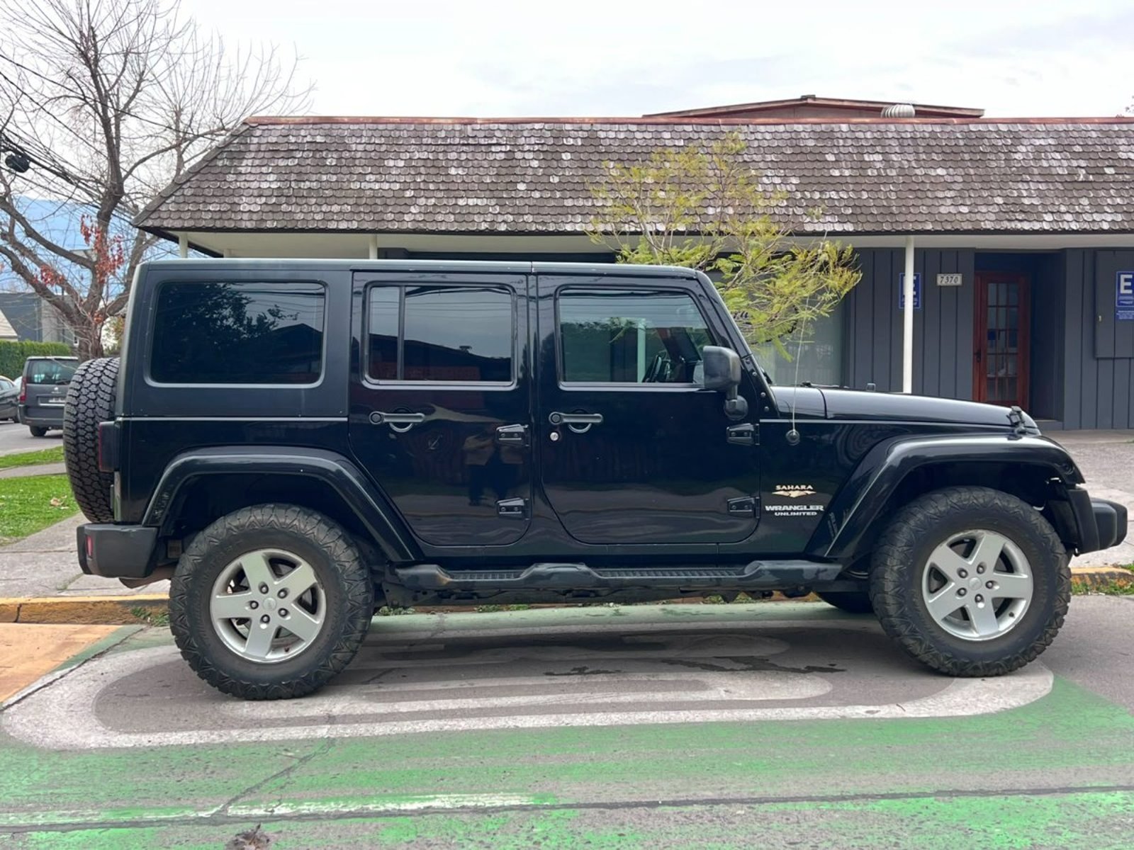 Jeep WRANGLER Wrangler 2.8 SAHARA UNLIMITED DIESEL 4X4 MOAB AT 5 2014 - Imagen 4 de 10