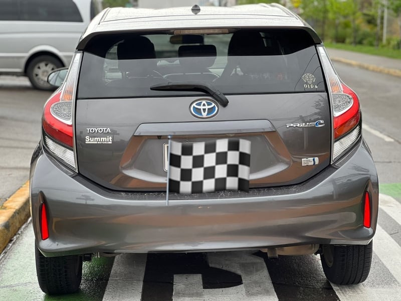 Toyota PRIUS PRIUS C HB 1.5 AUT HYBRID 2019 - Imagen 6 de 10