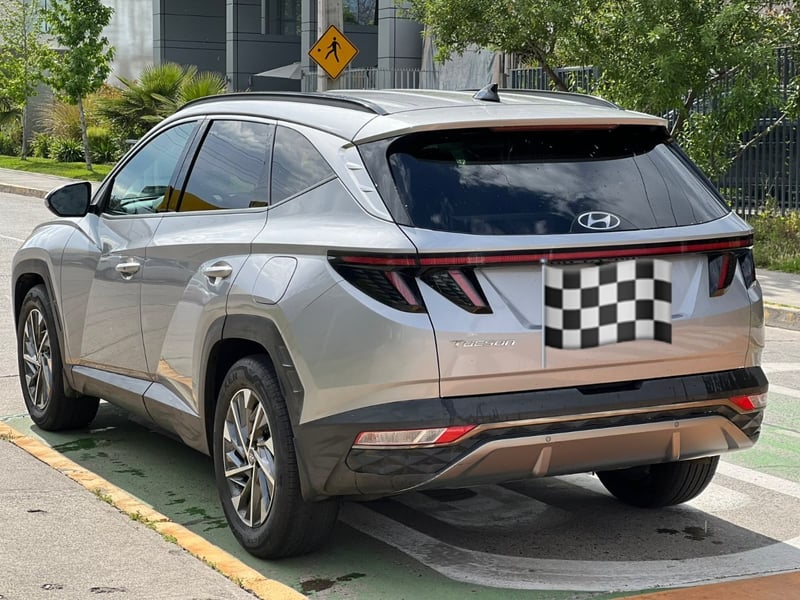 Hyundai TUCSON TUCSON NX4 2.0 AUT 2021 - Imagen 7 de 10