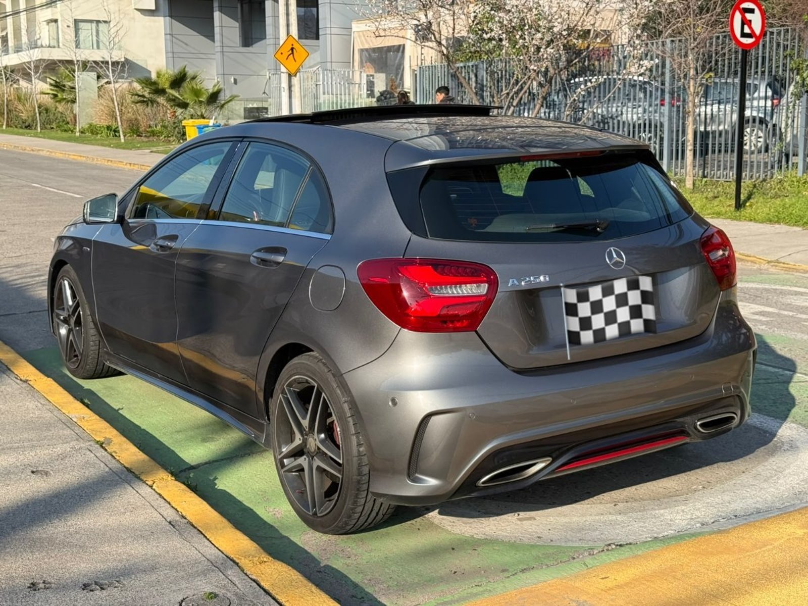 Mercedes-Benz A250 SPORT A250 AMG 2018 - Imagen 7 de 10