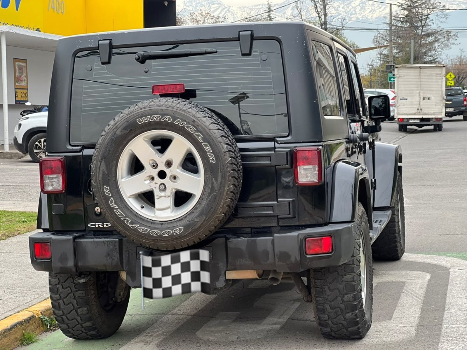 Jeep WRANGLER Wrangler 2.8 SAHARA UNLIMITED DIESEL 4X4 MOAB AT 5 2014 - Foto 5 de 10
