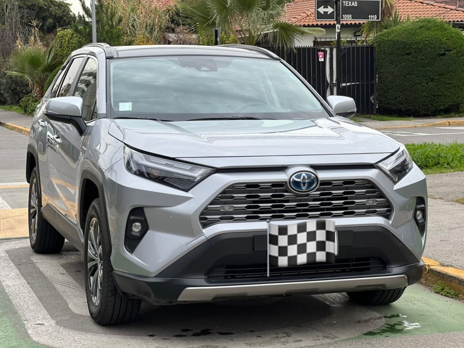 Toyota RAV 4 RAV4 HIBRIDO 2.5 LIMITED 4X4 2023 - Foto 3 de 10