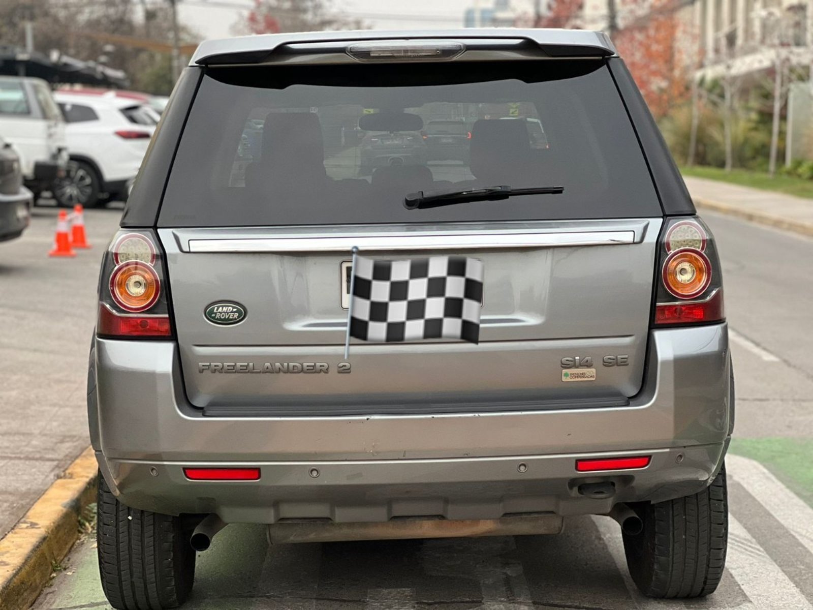 Land Rover FREELANDER FREELANDER 2 2.0 AT AWD 2013 - Imagen 6 de 10
