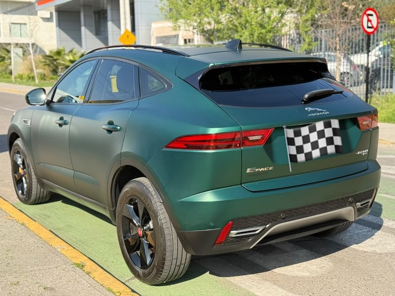 Jaguar E-PACE E-Pace 2.0 S 204HP DIESEL 4X4 AT 5P. 2022 - Imagen 6 de 10