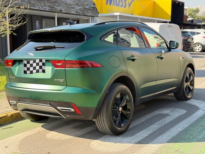 Jaguar E-PACE E-Pace 2.0 S 204HP DIESEL 4X4 AT 5P. 2022 - Imagen 4 de 10
