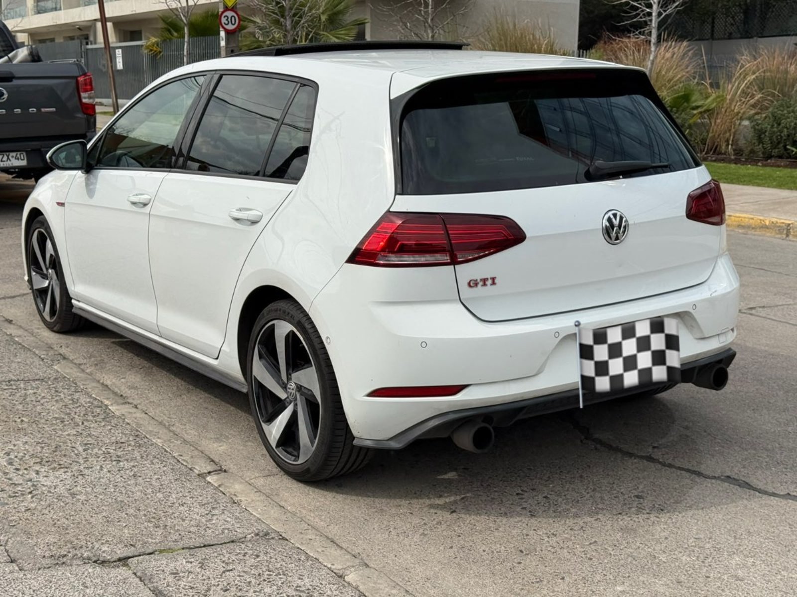 Volkswagen GOLF GOLG GTI 2.0 AUTOMATICO 2020 - Imagen 7 de 10