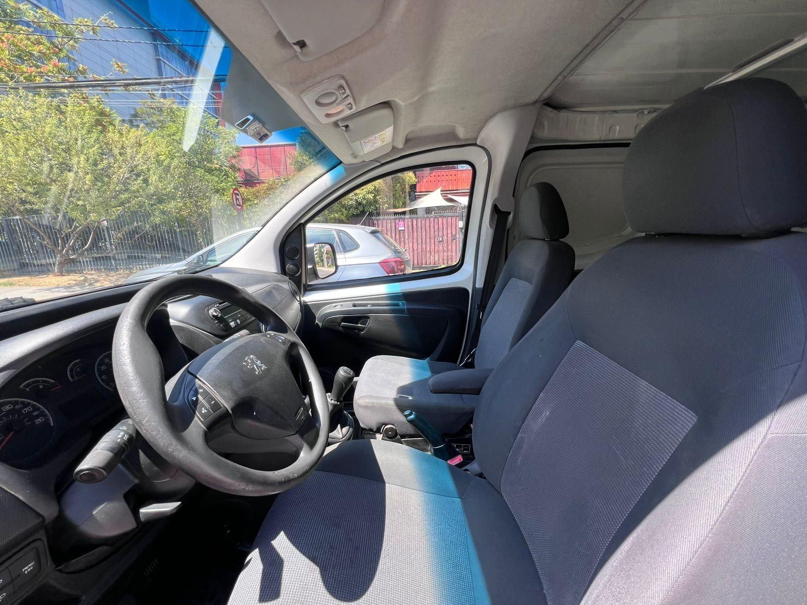 Peugeot BIPPER Bipper 1.3 HDI 75 HP Manual PL AA 2018 - Imagen 8 de 10