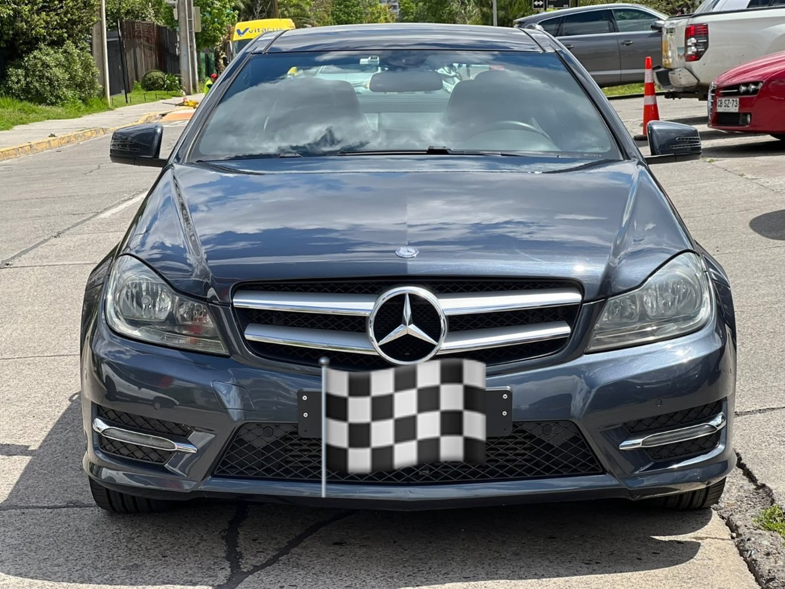 Mercedes-Benz C180 C 180 COUPE 1.6 BLUE EFFICIENCY SPORT 2014 - Foto 2 de 10