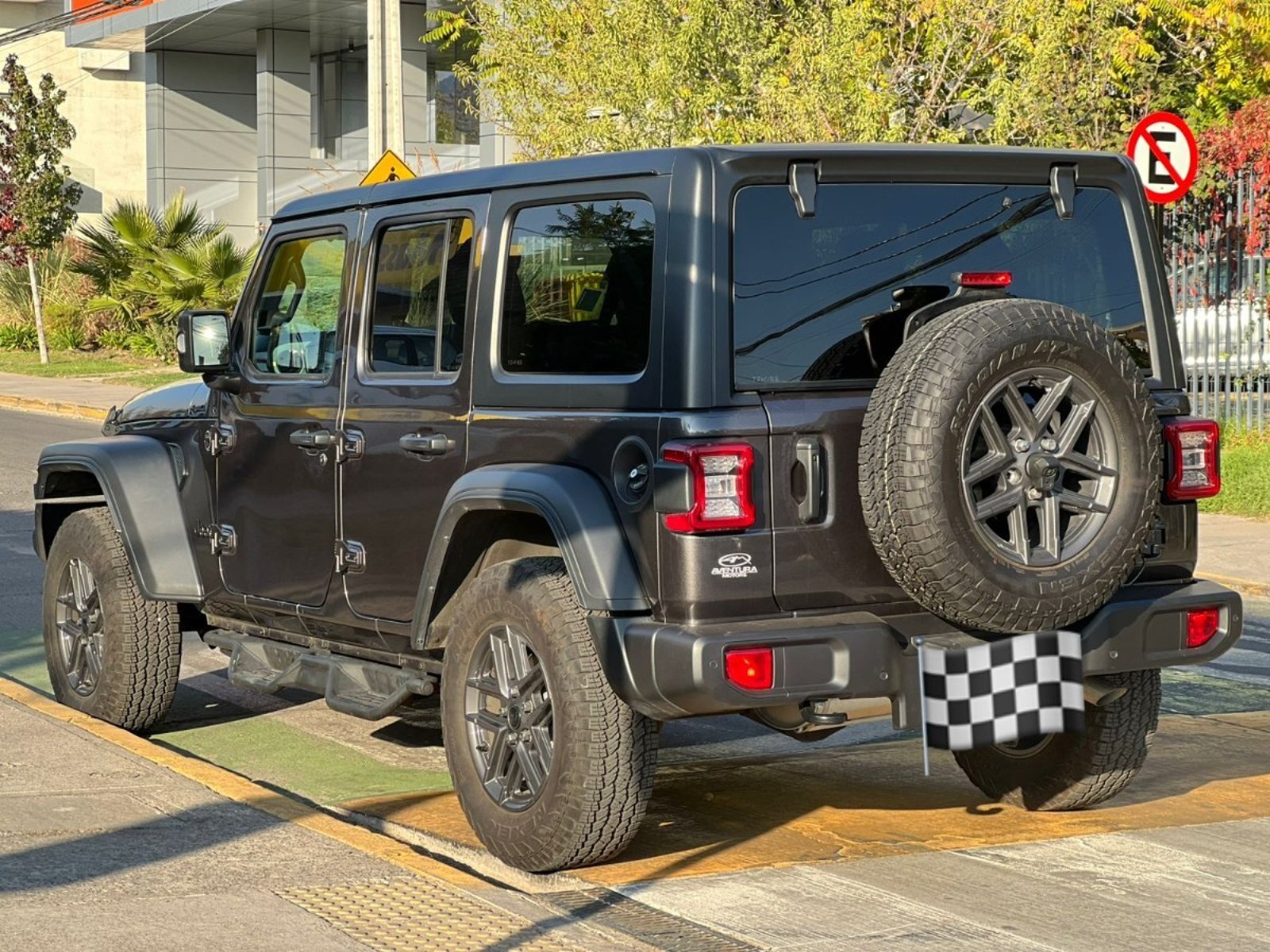 Jeep WRANGLER Wrangler 2.0T Sport Auto 4WD 2024 - Imagen 6 de 10