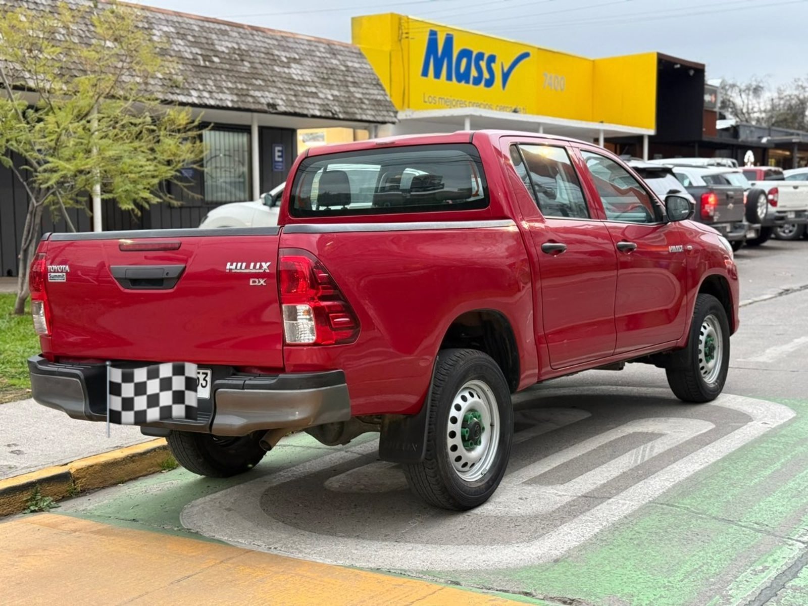 Toyota HILUX HILUX 2.4 DIESEL DX 4X4 6 MT 2024 - Imagen 5 de 9
