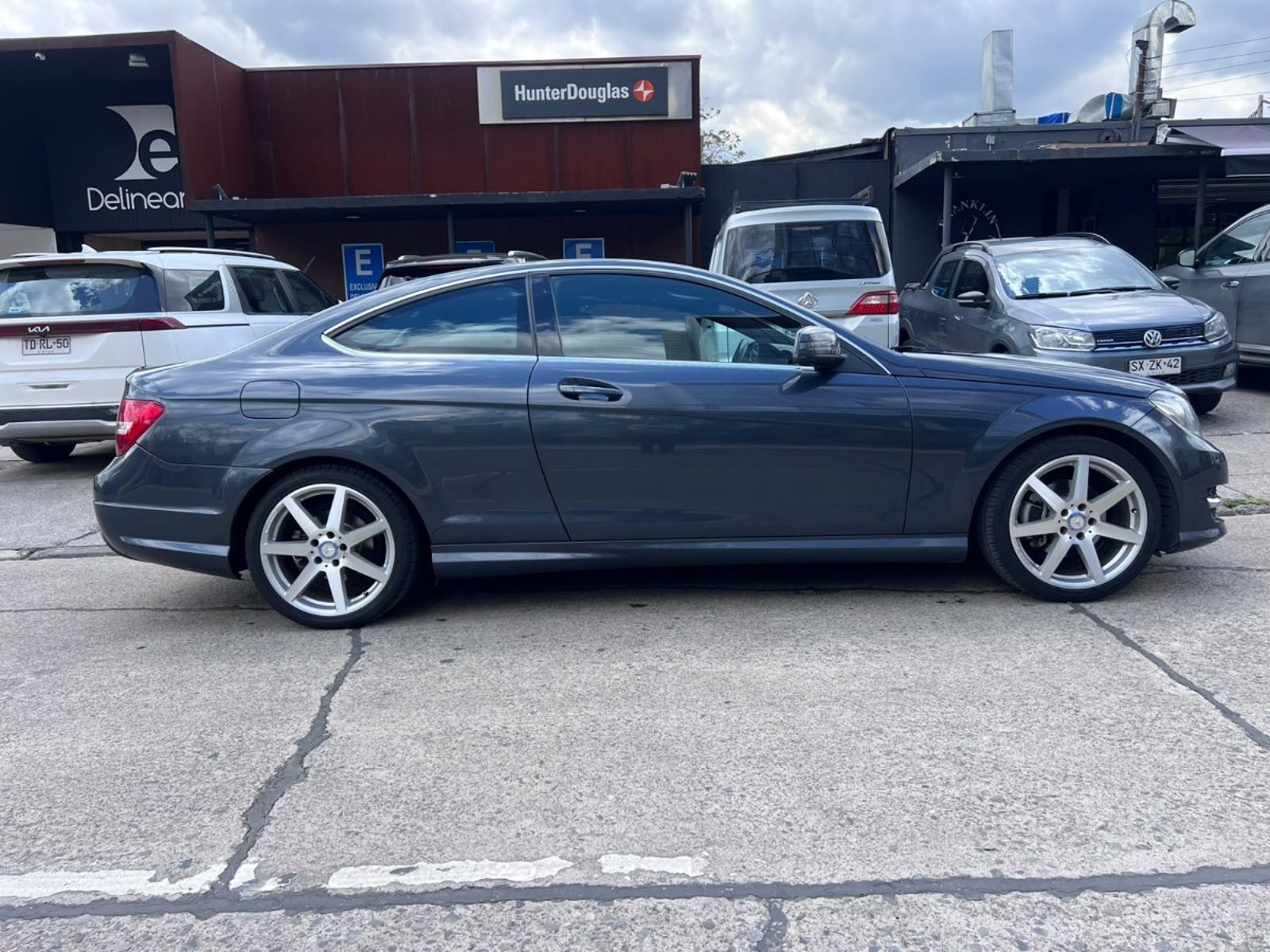 Mercedes-Benz C180 C 180 COUPE 1.6 BLUE EFFICIENCY SPORT 2014 - Foto 4 de 10