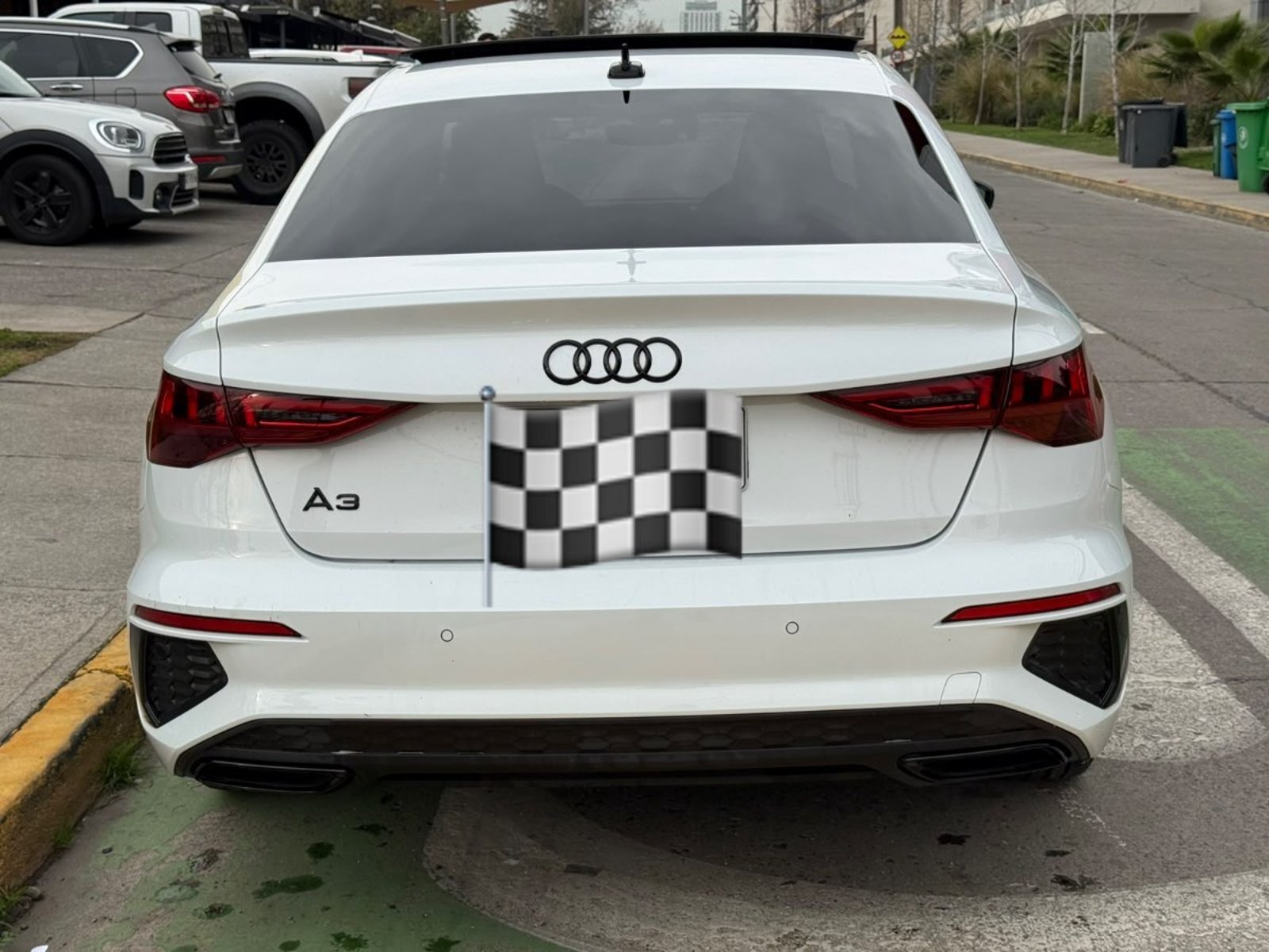 Audi A3 A3 SEDAN 35 TFSI 1.4 AUT S-LINE 2024 - Imagen 6 de 10