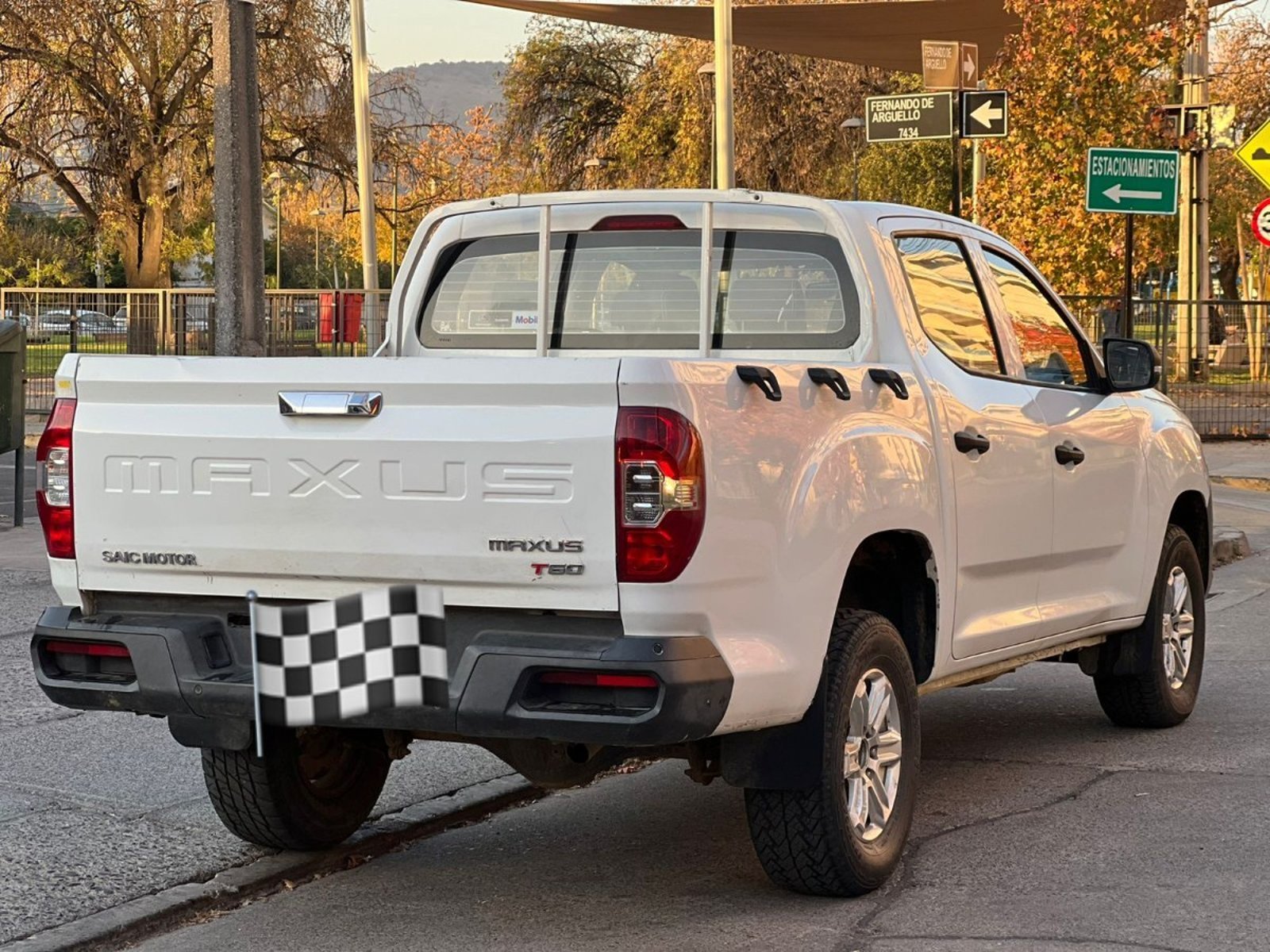 Maxus T60 T60 2.0 DIESEL 4X4 DOBLE CABINA 2024 - Foto 5 de 10