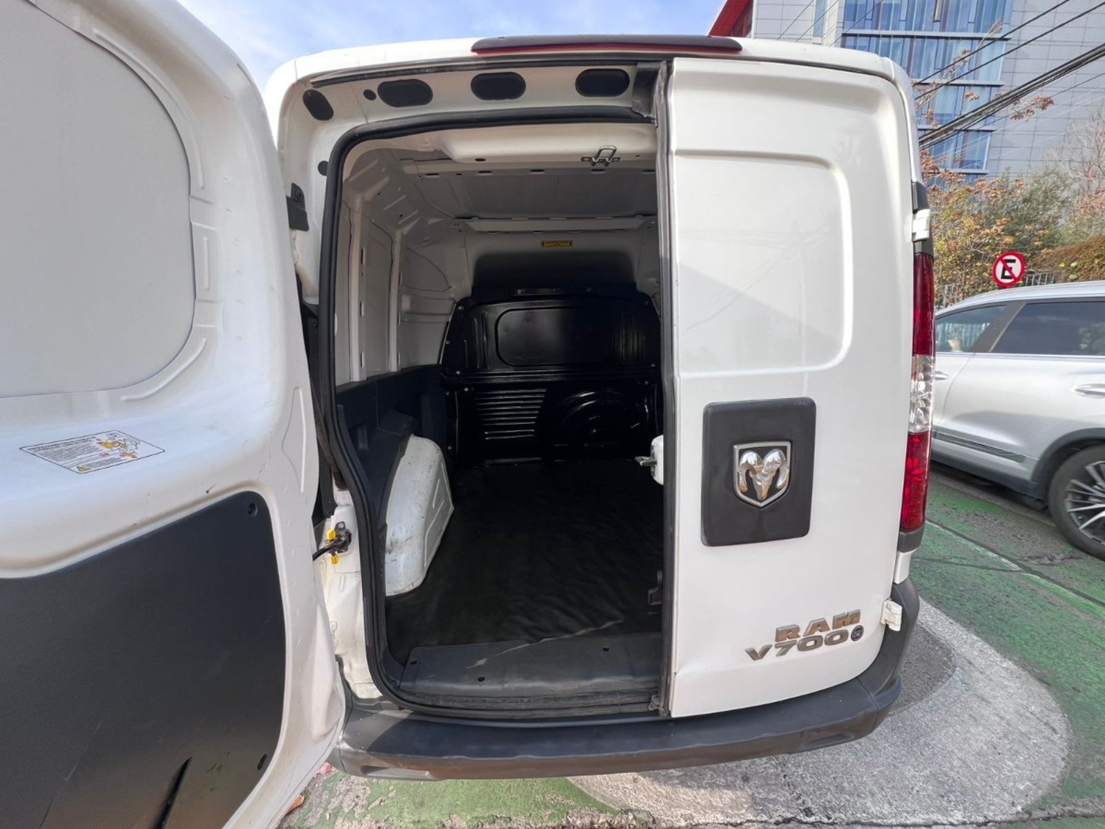 RAM VAN 700 700 RAPID 1.4 A/C 2021 - Imagen 10 de 10