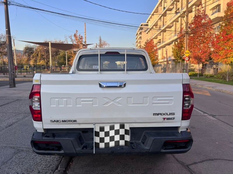 Maxus T60 T60 2.0 DIESEL 4X4 DOBLE CABINA 2024 - Imagen 6 de 10